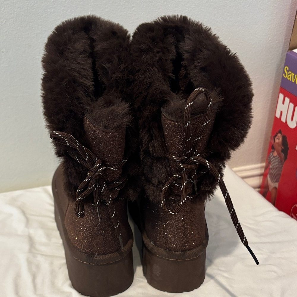 Glaze Brown Glitter Boots View 3